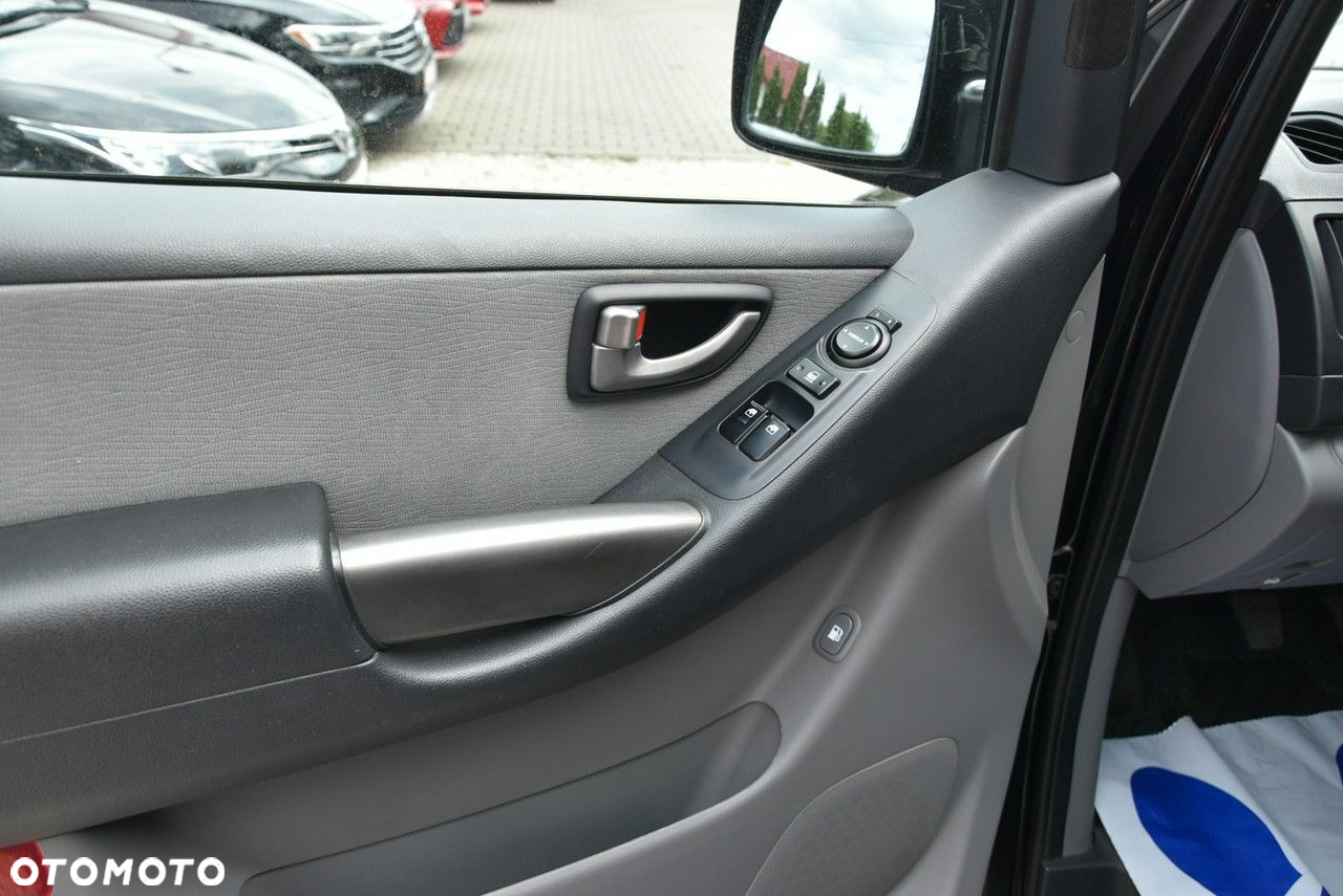 Hyundai H-1 2.5 CRDi Travel Comfort - 14