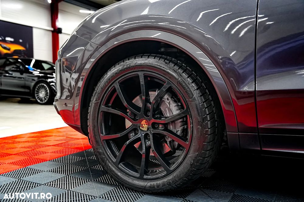 Porsche Cayenne Coupe E-Hybrid Tiptronic S Platinum Edition - 19