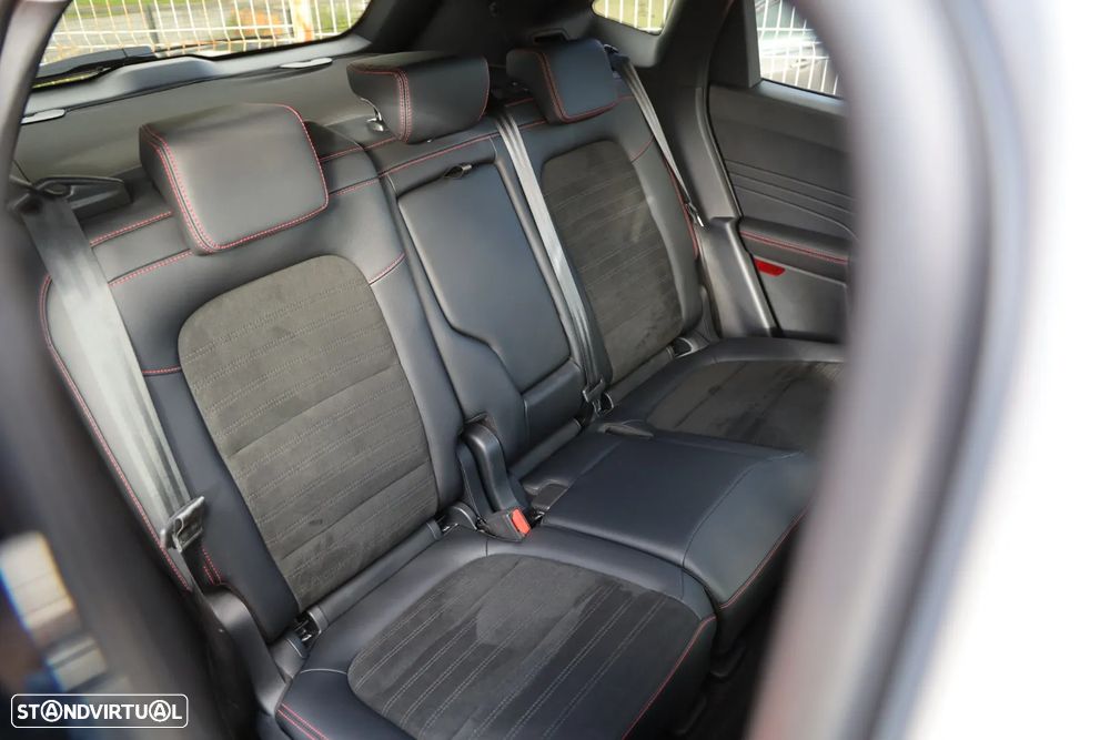 Ford Kuga 2.5 PHEV ST-Line X - 6