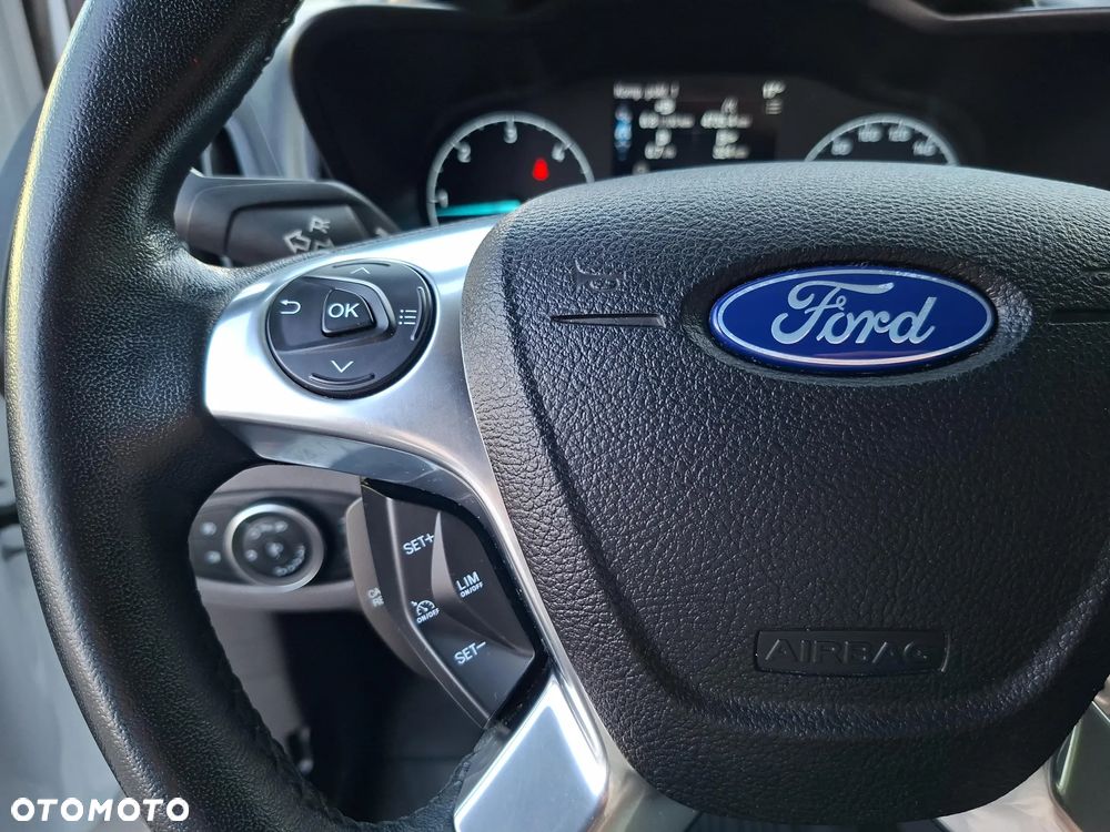 Ford Connect - 23