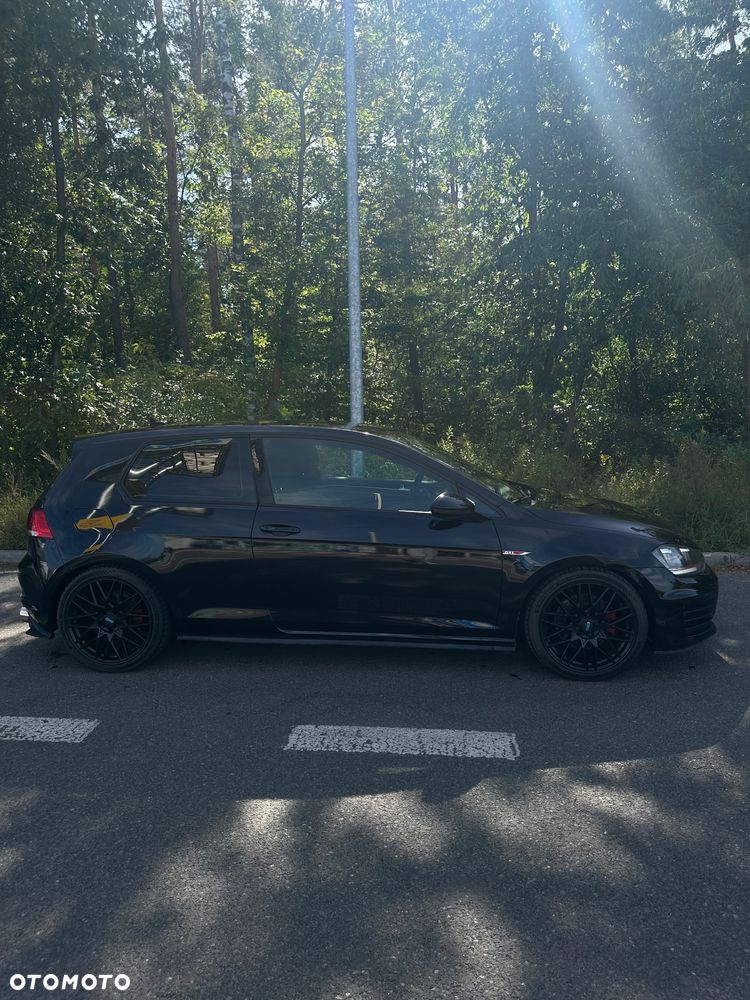 Volkswagen Golf 2.0 GTI - 8