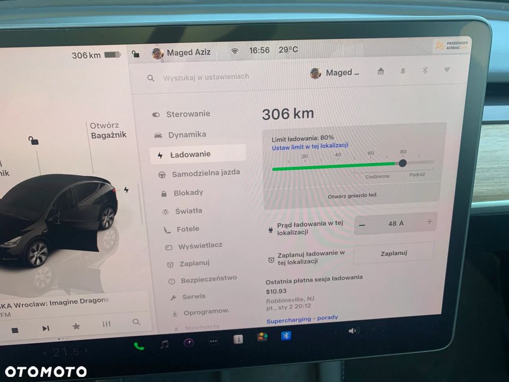 Tesla Model Y Long Range Dual Motor AWD - 37