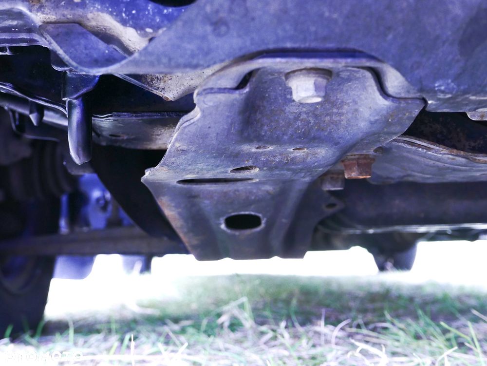 Mazda 626 2.0 D LX - 27