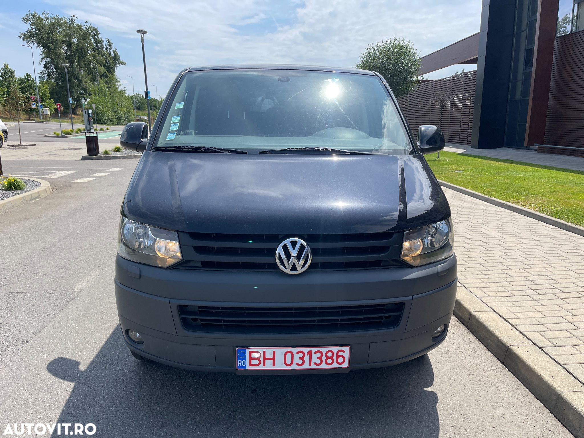 Volkswagen Transporter - 14
