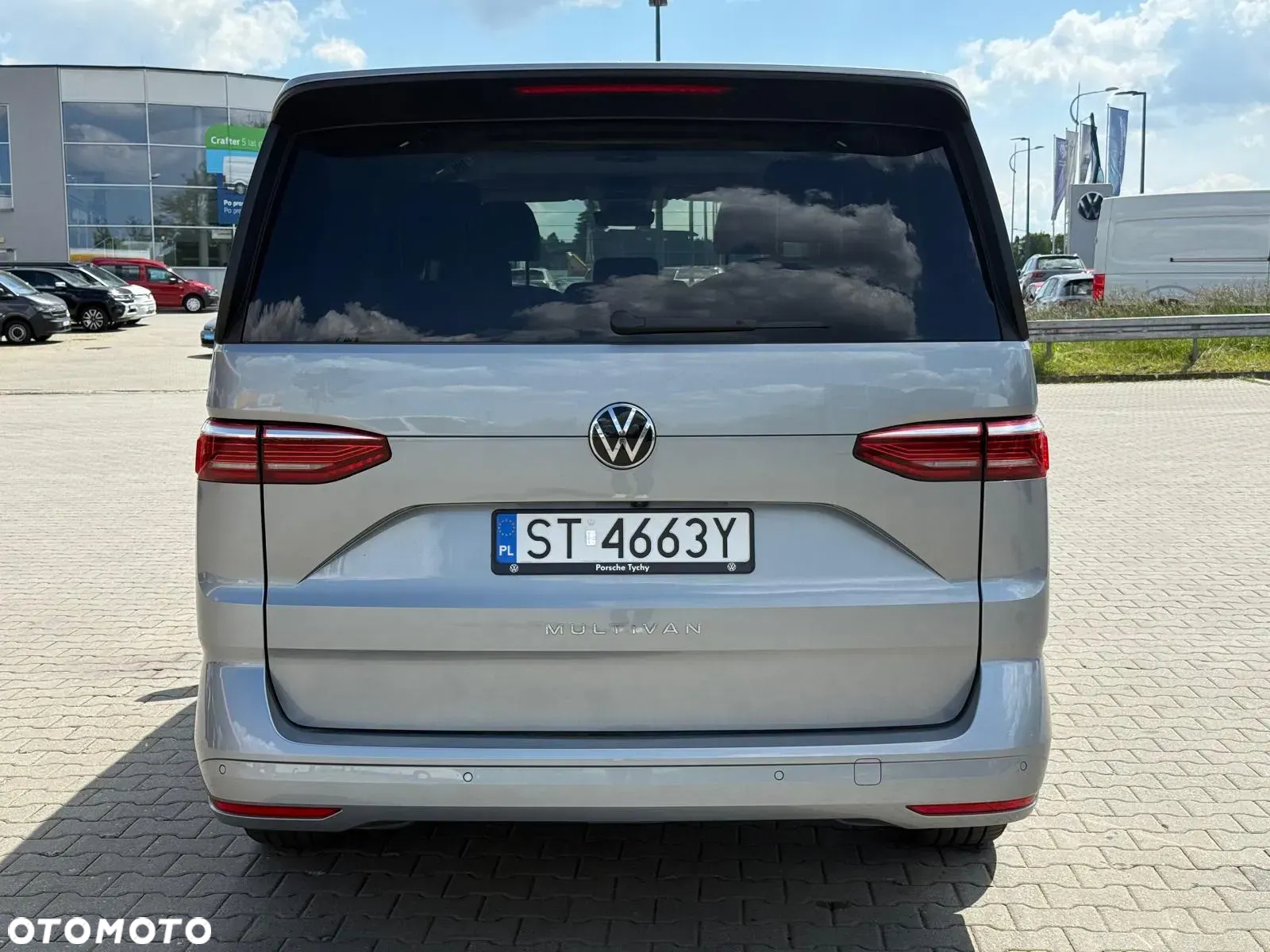 Volkswagen Multivan - 8