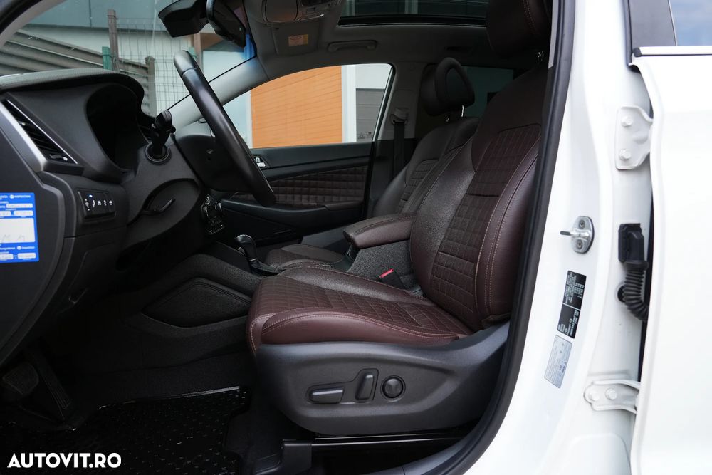 Hyundai Tucson 2.0 CRDI 4WD Automatik Premium - 12