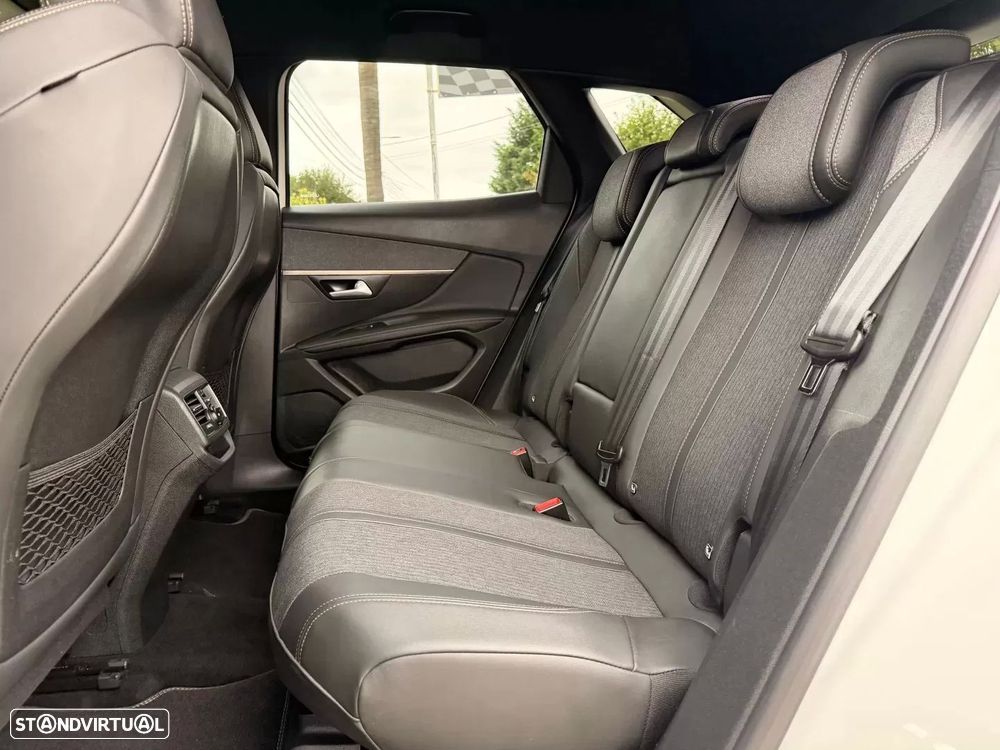 Peugeot 3008 1.6 BlueHDi GT Line EAT6 - 5