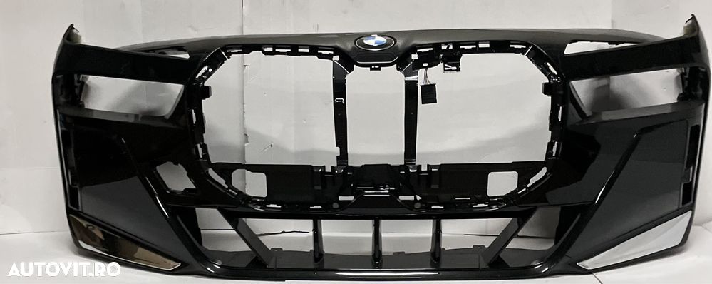 Bara fata BMW Seria 7 i7 G70 M -Paket - 1