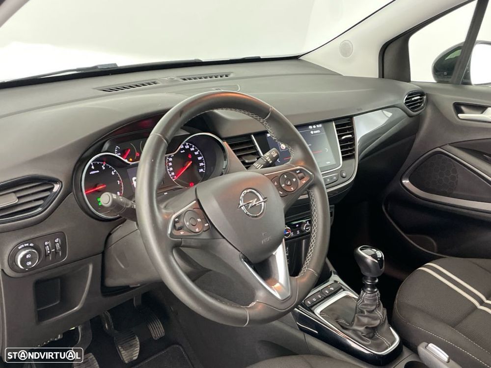 Opel Crossland 1.2 T Design & Tech — fotografia 15
