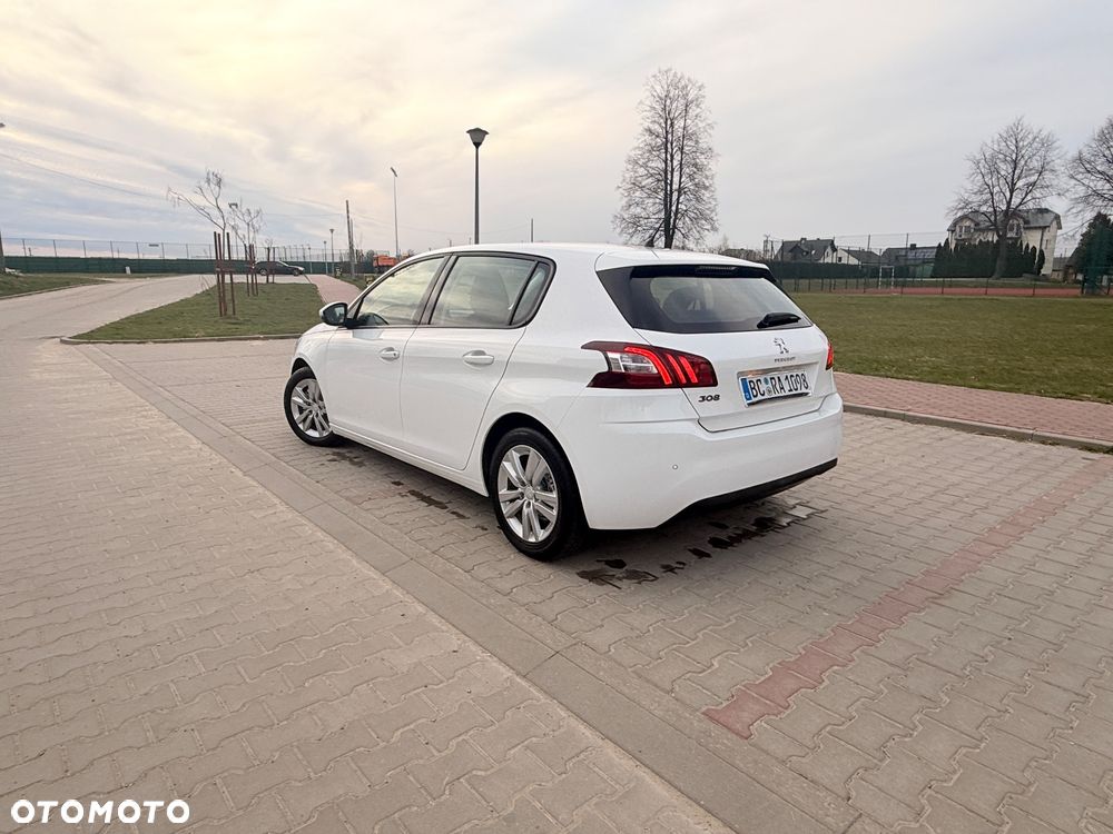 Peugeot 308 1.6 THP Active - 21
