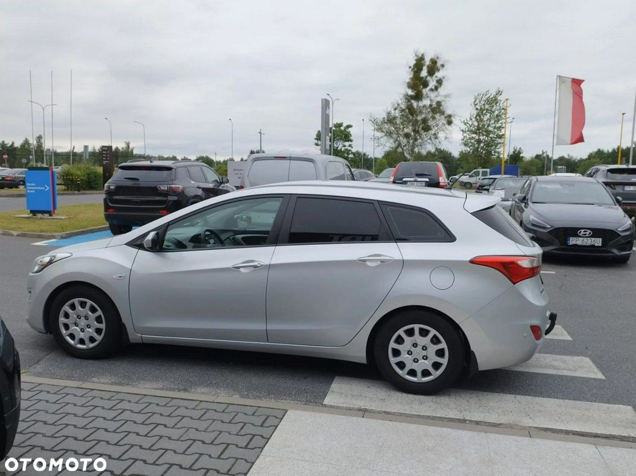 Hyundai i30 1.6 CRDi Classic + - 6