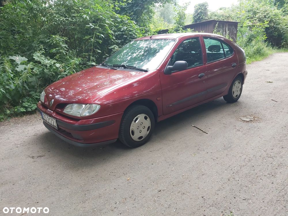 Renault Megane - 2