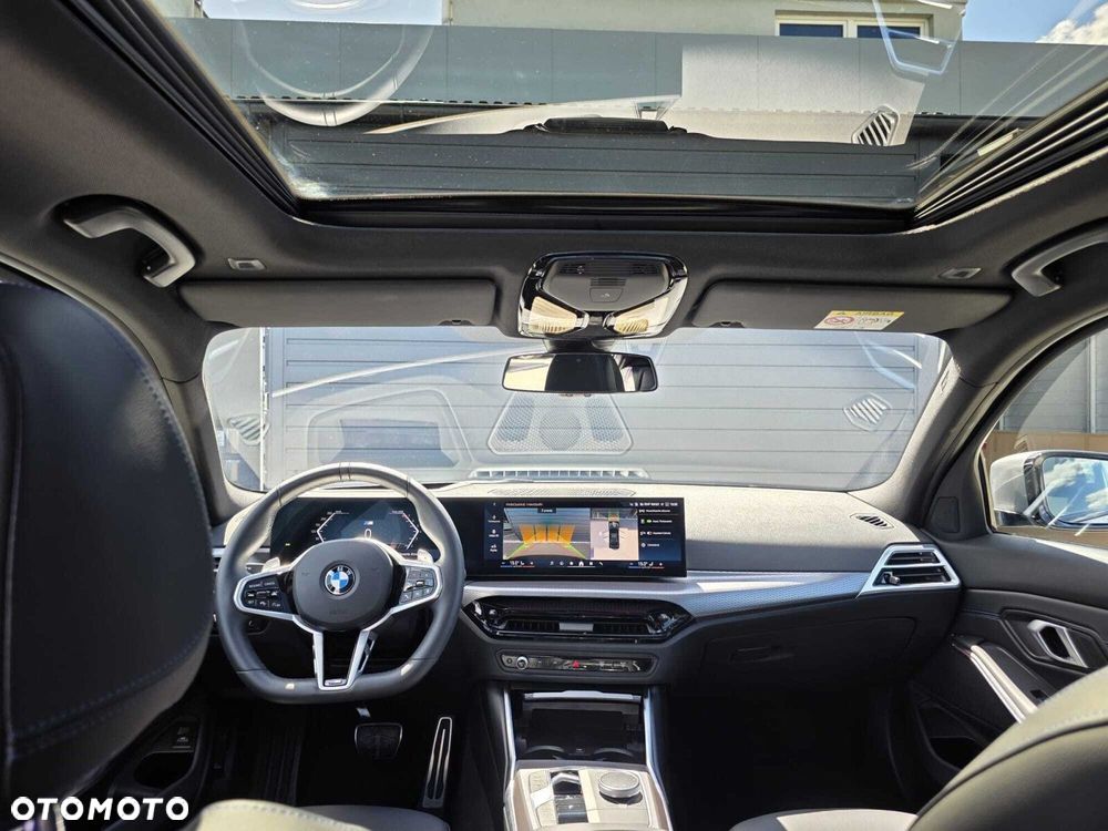 BMW Seria 3 330i xDrive M Sport sport - 23