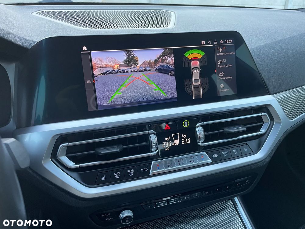 BMW Seria 3 320d xDrive M Sport Shadow - 29