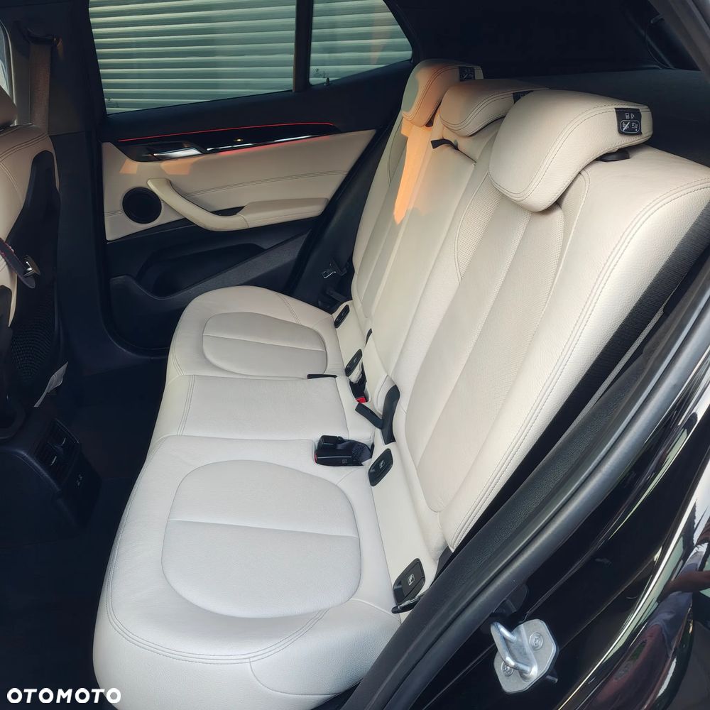 BMW X2 - 11