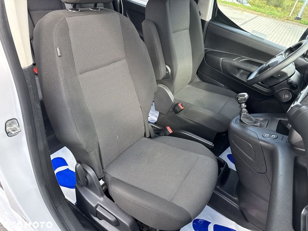 Toyota PROACE CITY - 21