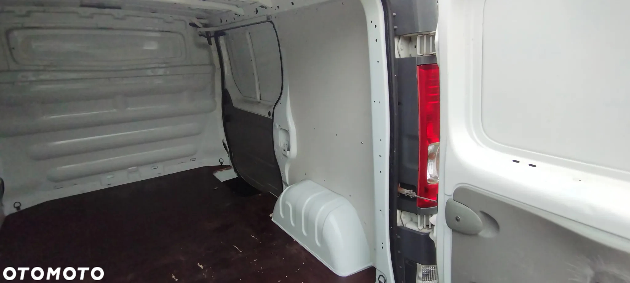 Renault Trafic - 9