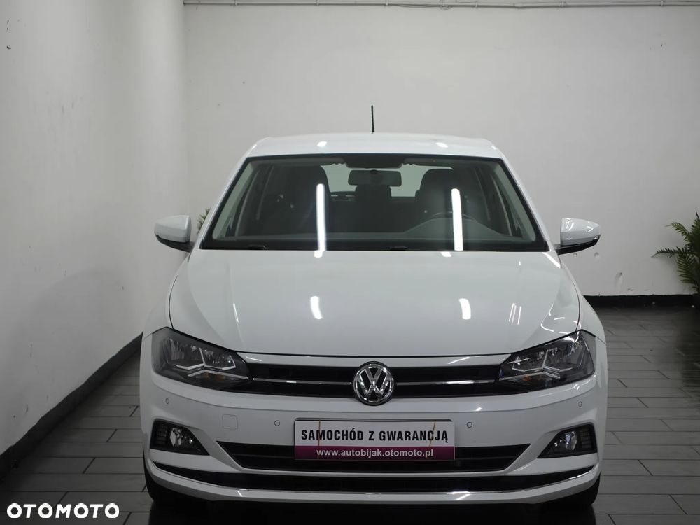 Volkswagen Polo - 11