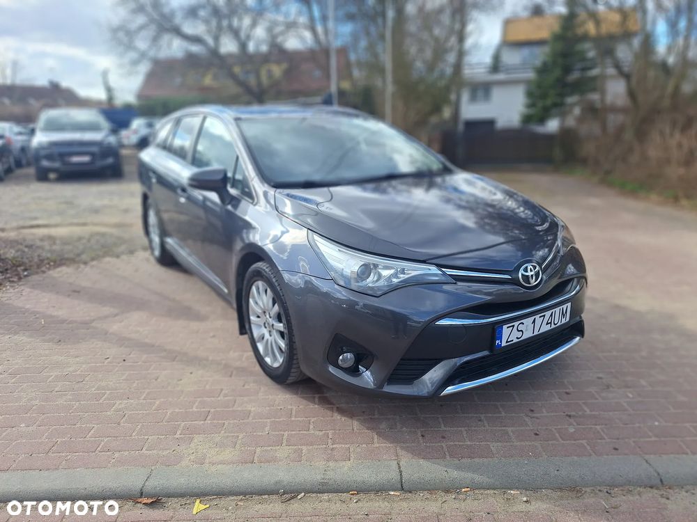 Toyota Avensis 2.0 D-4D Active Business - 6