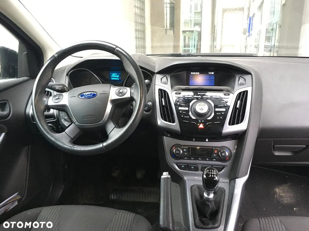 Ford Focus 1.6 EcoBoost Titanium - 2