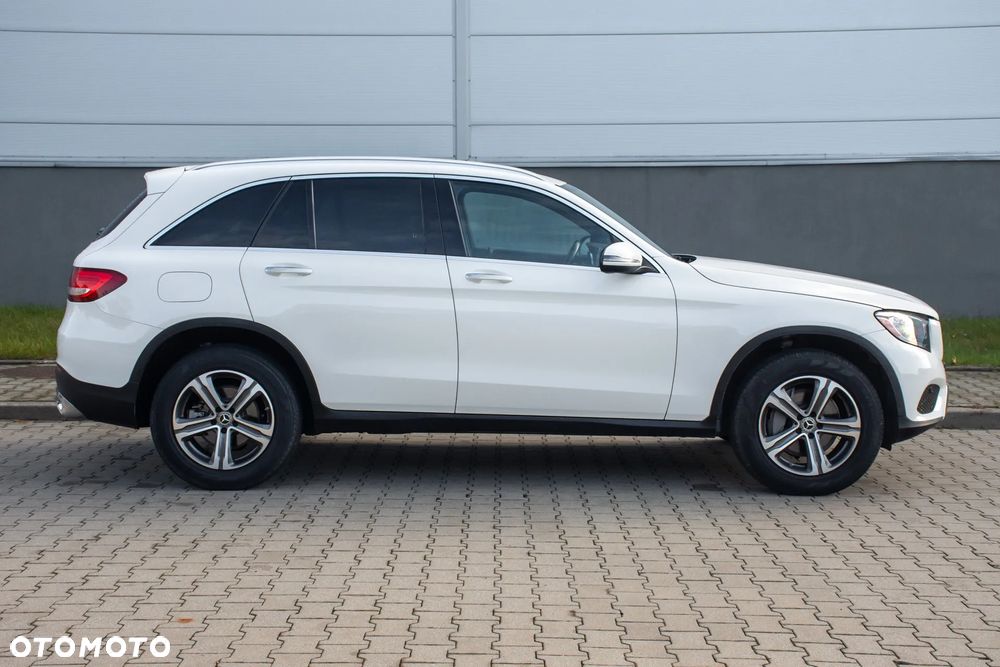 Mercedes-Benz GLC - 16