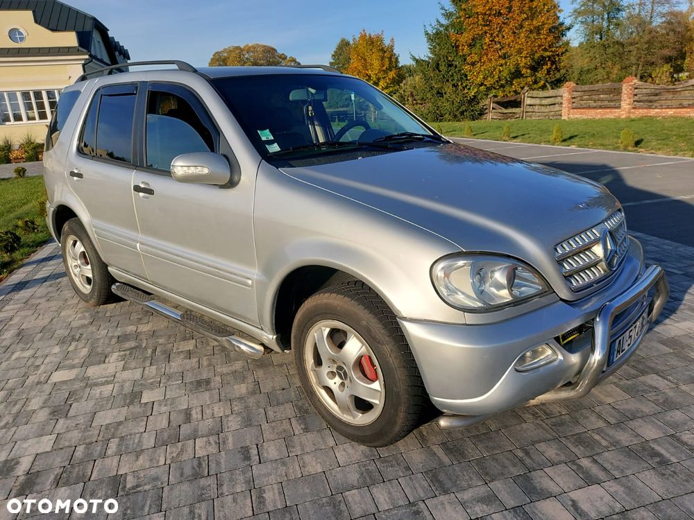 Mercedes-Benz ML - 8
