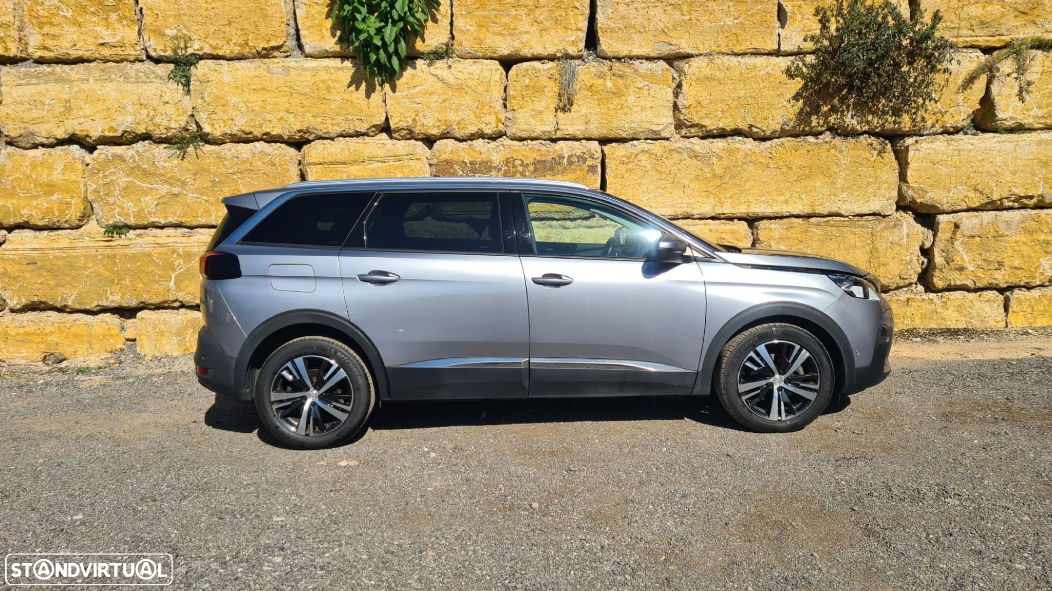 Peugeot 5008 1.5 BlueHDi Allure EAT8 - 4
