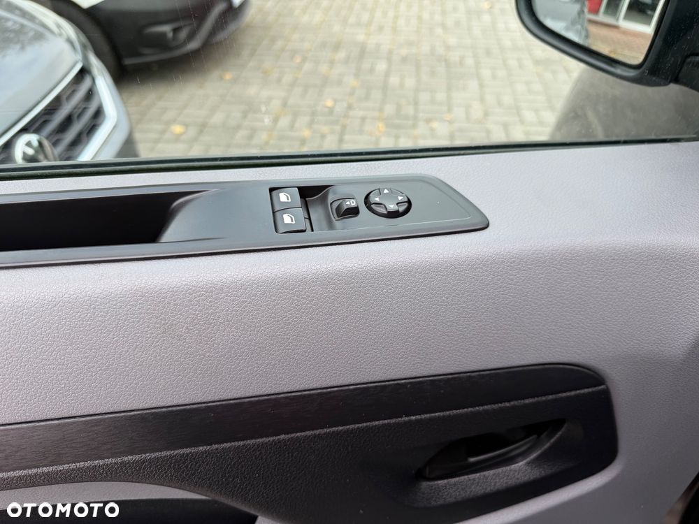 Citroën Jumpy Proace Scudo Expert Vivaro L1H1 Automat - 12