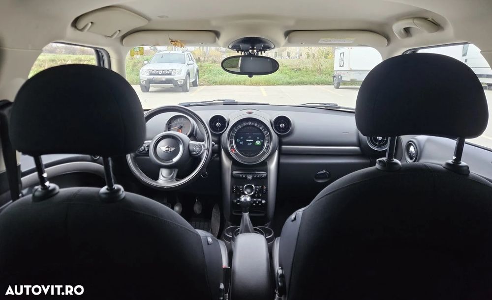 Mini Countryman Cooper D - 10