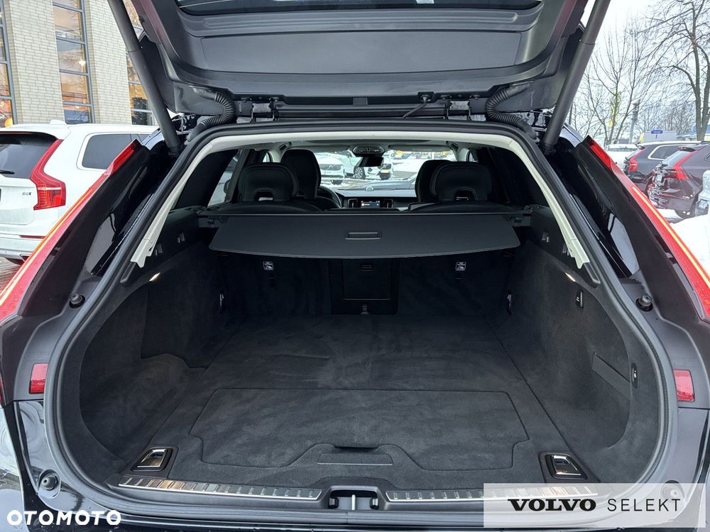 Volvo V90 - 16