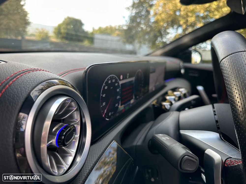 Mercedes-Benz CLA 250 - 33