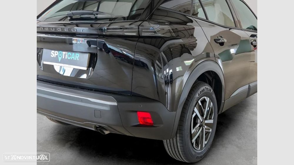 Peugeot 2008 1.2 PureTech Style - 18