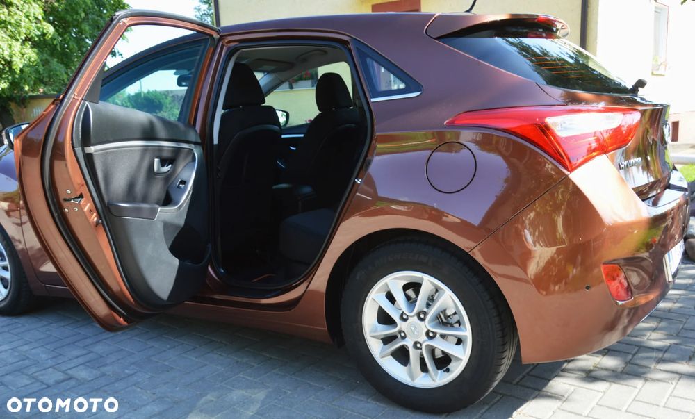 Hyundai i30 - 29