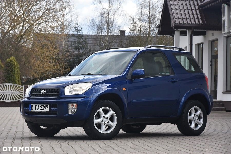 Toyota RAV4 - 4