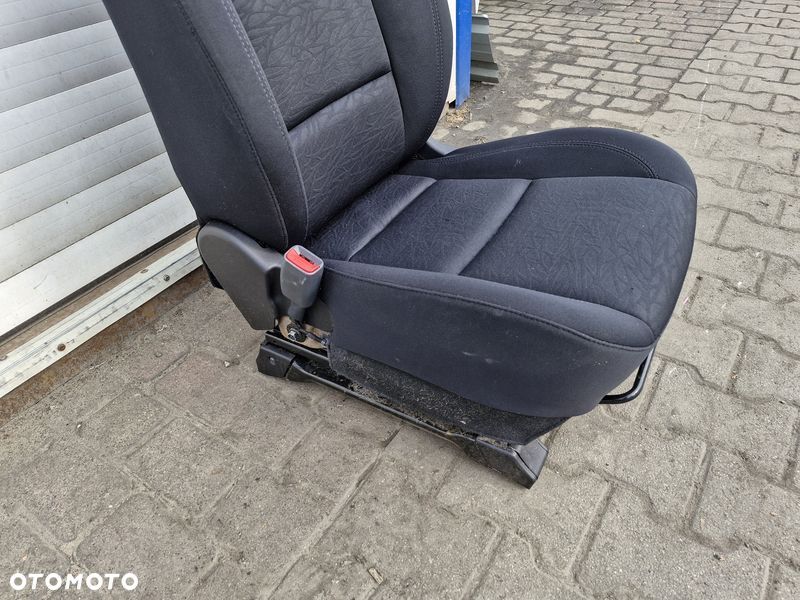 HYUNDAI IX20 FOTEL KIEROWCY LEWY PRZÓD UK - 7