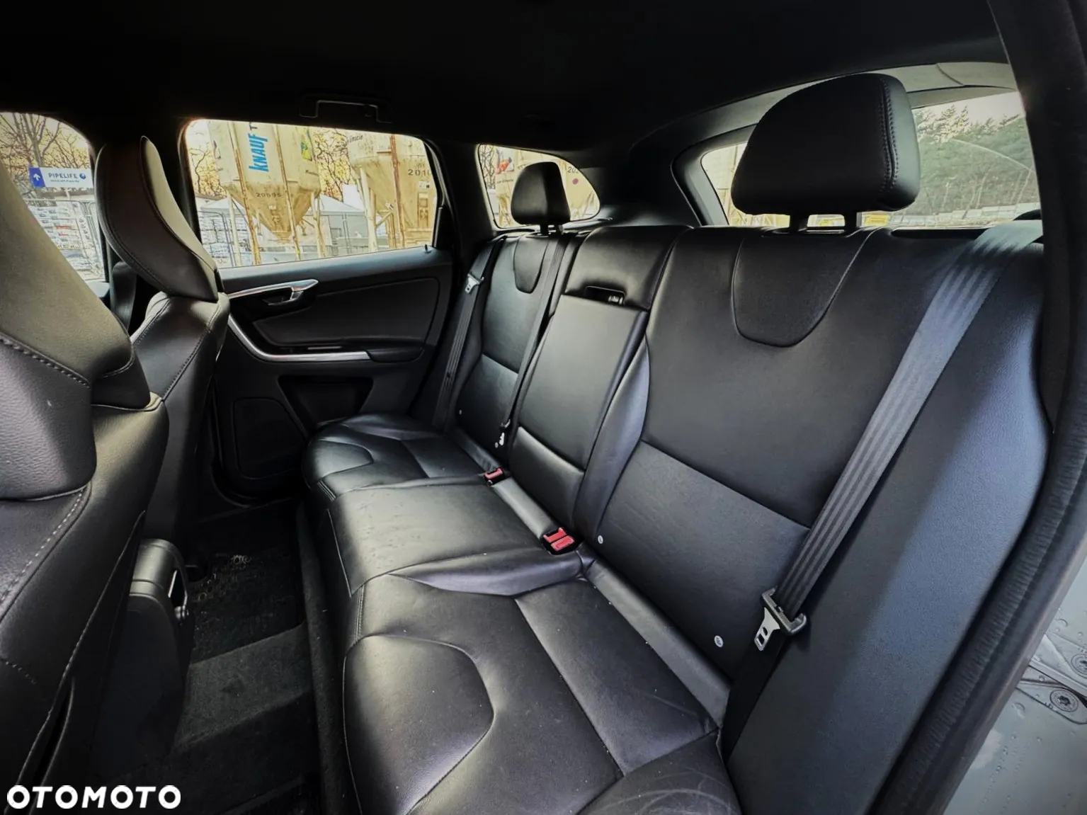 Volvo XC 60 - 8