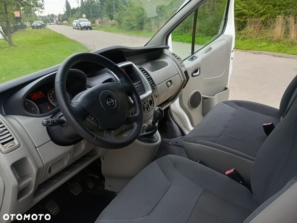 Opel Vivaro - 20