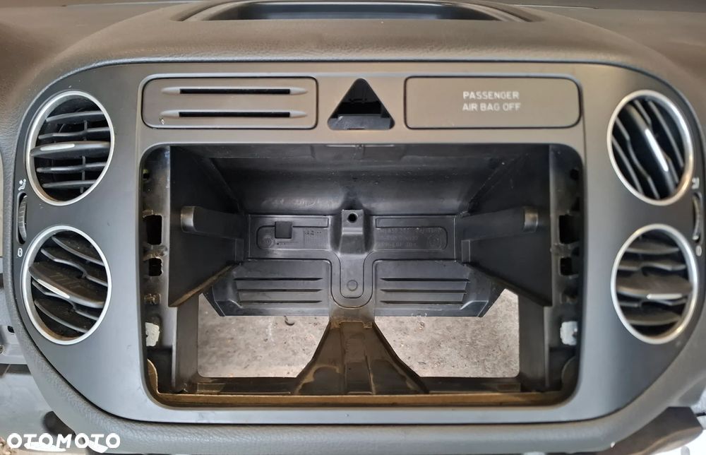 KRATKA NAWIEWU SRODKOWA VW GOLF VI V PLUS SLASK WYSYLKA VAT - 1
