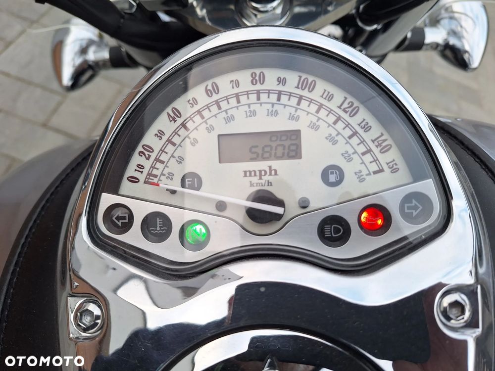 Honda VTX - 10