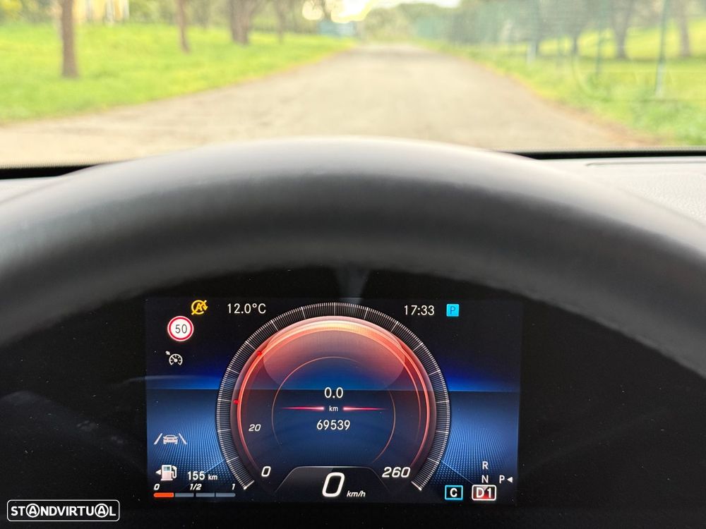 Mercedes-Benz CLA 180 d Progressive Aut. - 48