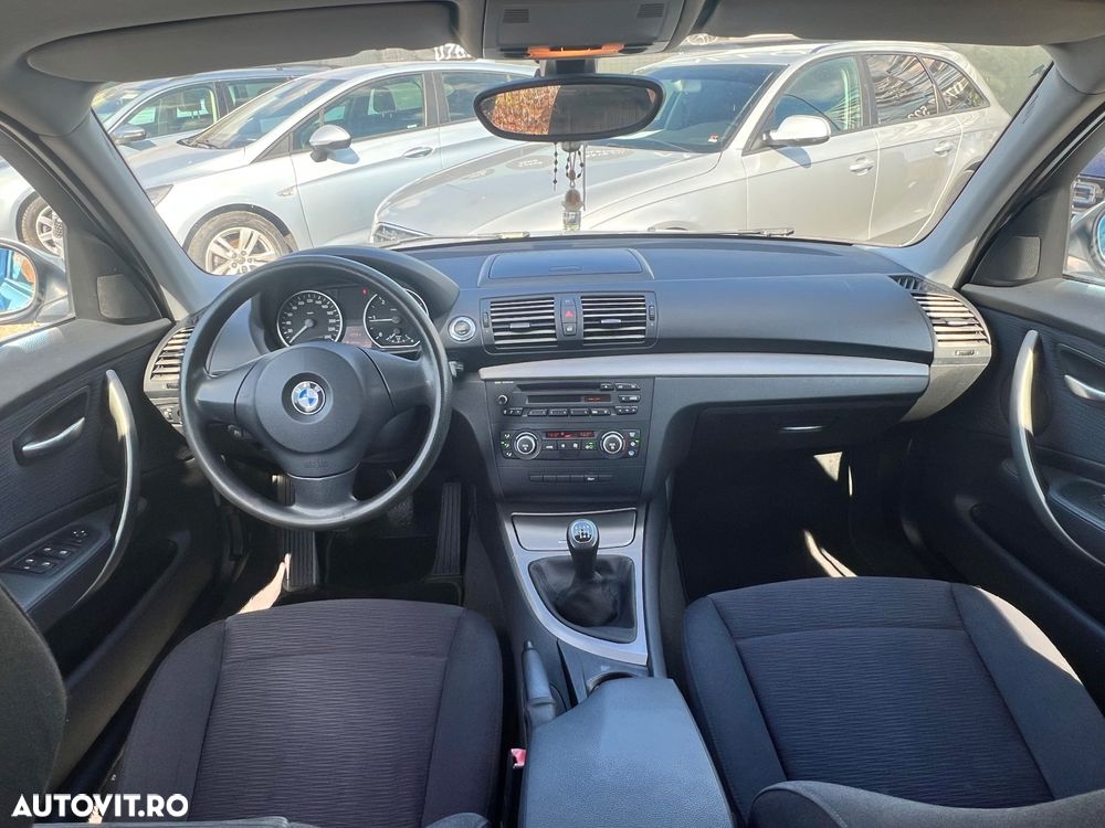 BMW Seria 1 118d - 12