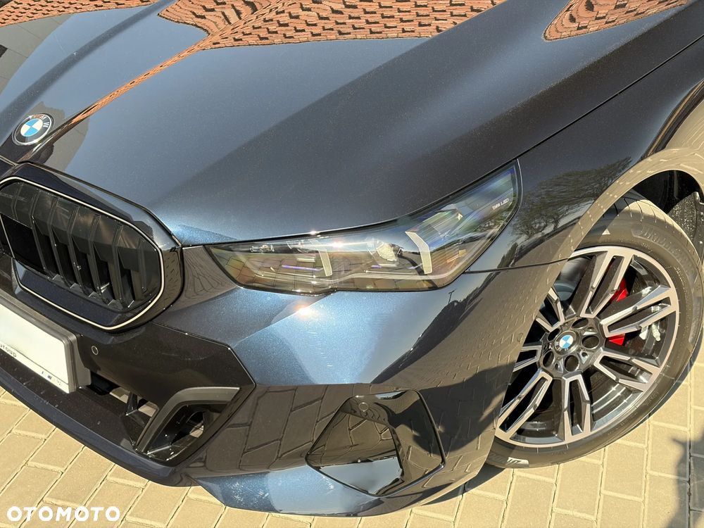 BMW Seria 5 520i mHEV M Sport - 10