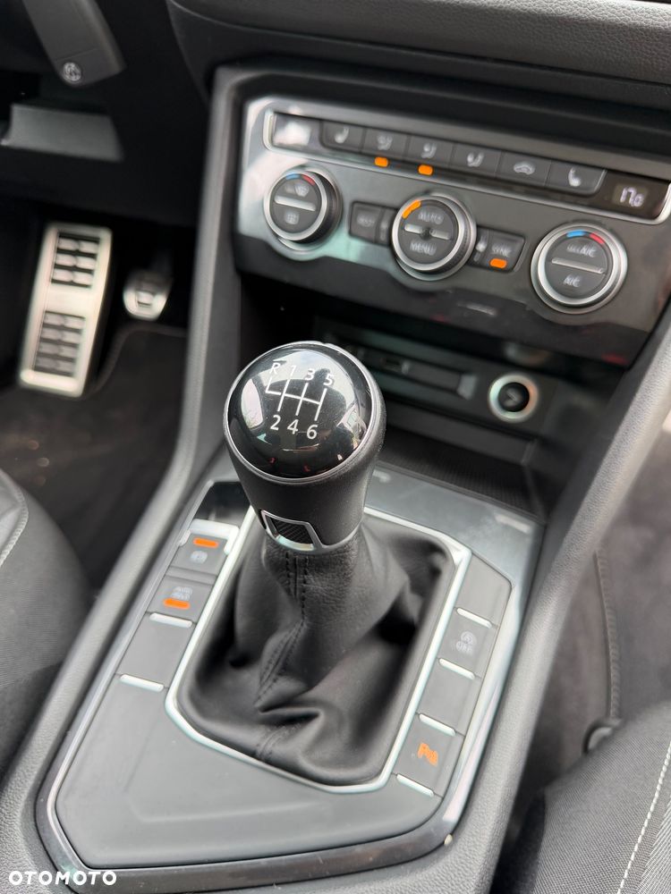 Volkswagen Tiguan 2.0 TDI SCR Join - 14