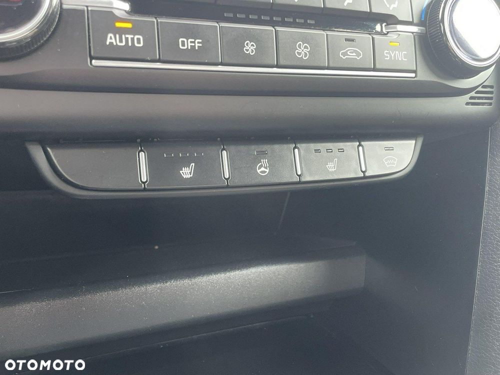 Kia XCeed 1.5 T-GDI Business Line - 20