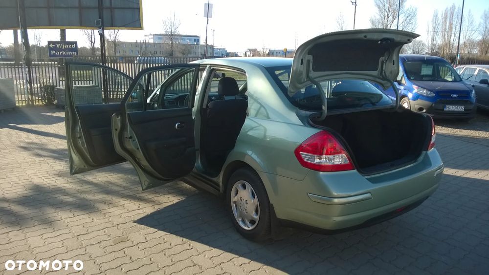 Nissan Tiida 1.6 Tekna - 17