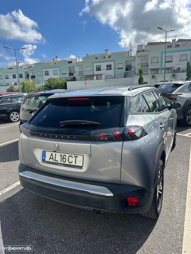 Peugeot 2008 1.2 PureTech Allure - 2
