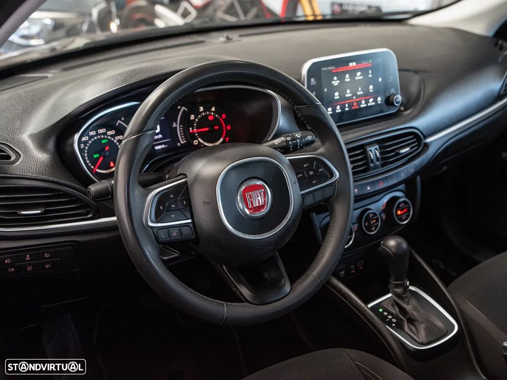 Fiat Tipo Station Wagon 1.6 M-Jet Lounge J17 DCT - 8