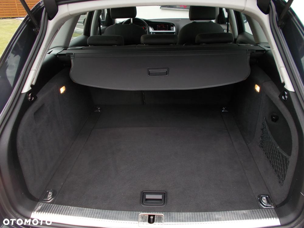 Audi A4 Avant 2.0 TDI - 9
