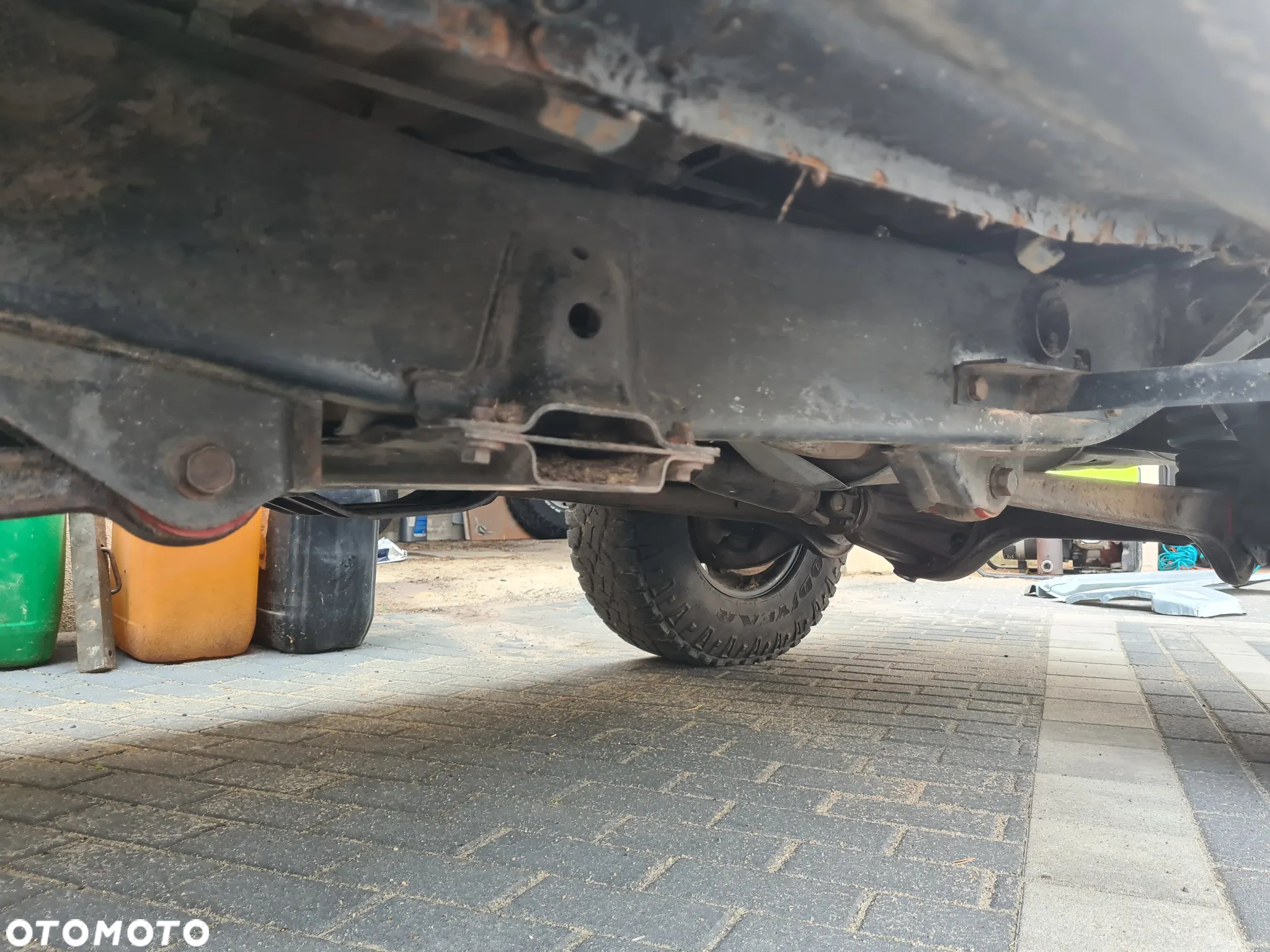 Toyota Land Cruiser LJ70 - 32