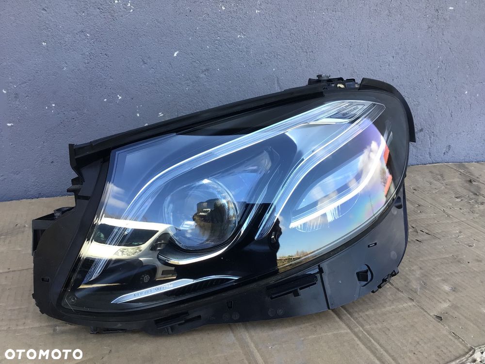 Lampa przednia lewa Mercedes E-klasa 213 Multibeam Led - 1